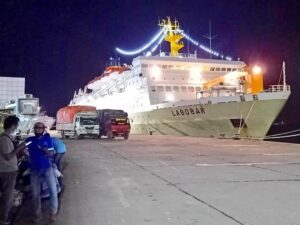 km labobar - jadwal dan tiket kapal laut pelni 2023 manokwari sorong
