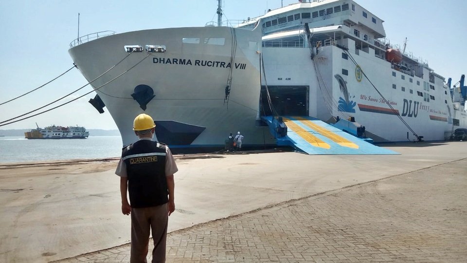 km dharma rucitra viii - jadwal dan tiket kapal laut 2023 surabaya labuan bajo