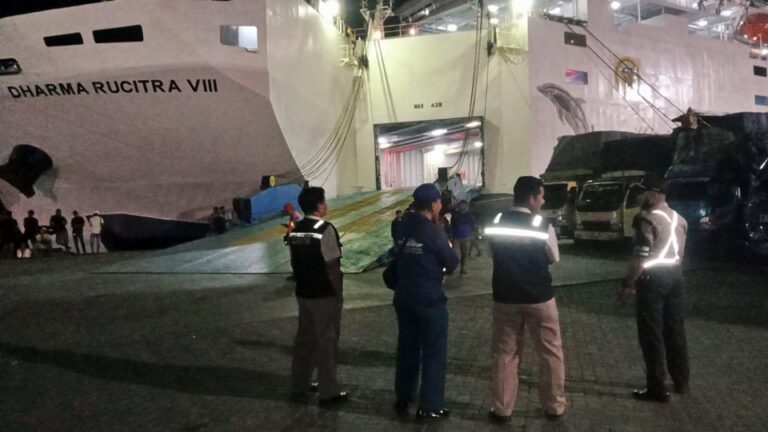 km dharma rucitra viii - jadwal dan tiket kapal laut 2023