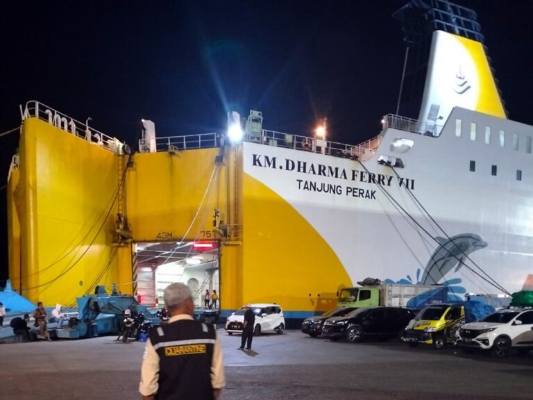 km dharma ferry vii - jadwal dan tiket kapal laut 2023