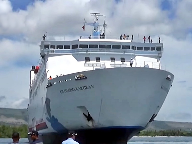 km dharma kartika v -- jadwal dan tiket kapal laut 2024 surabaya kupang