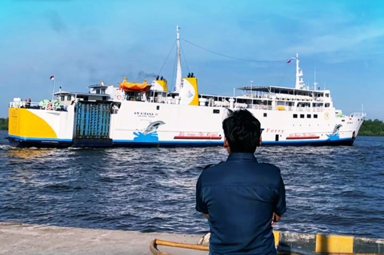 km kirana iii -- jadwal dan tiket kapal laut maret 2024