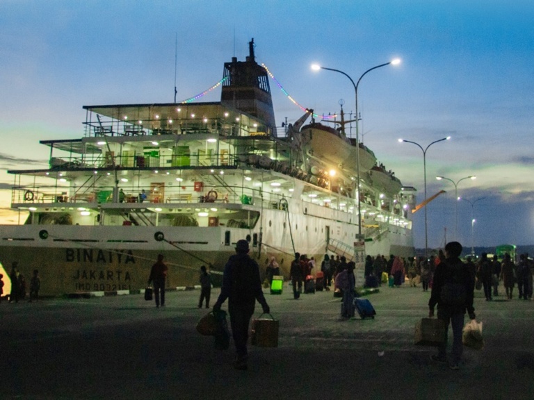 km binaiya -- jadwal dan tiket kapal laut mei 2024