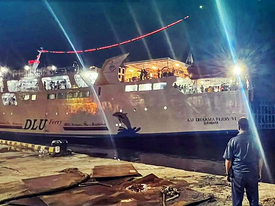 km dharma ferry vi -- jadwal kapal laut juni 2024