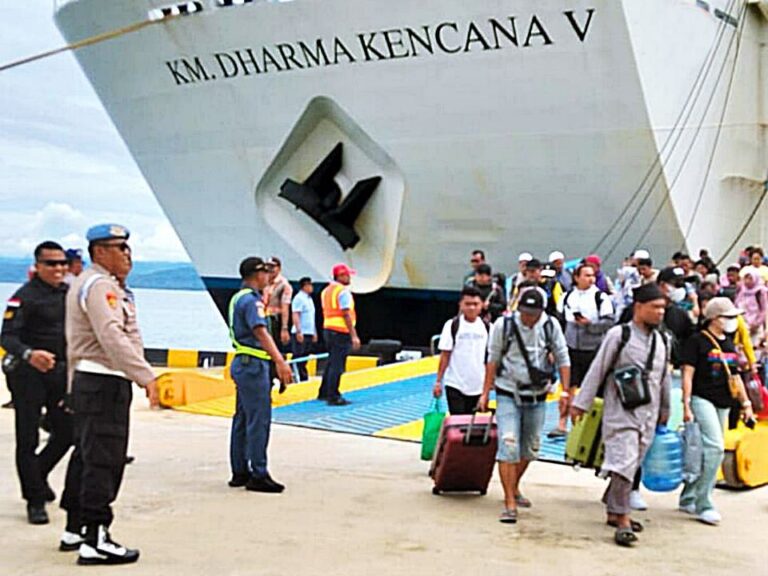 km dharma kencana v -- jadjwal kapal laut 2025