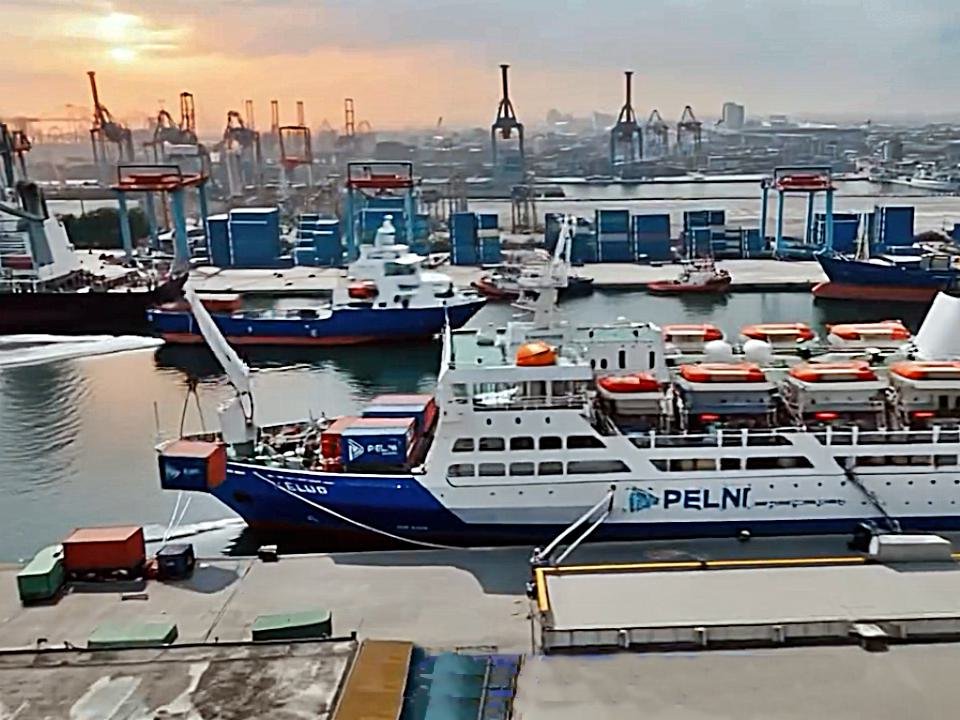 km kelud -- jadwal dan tiket kapal pelni