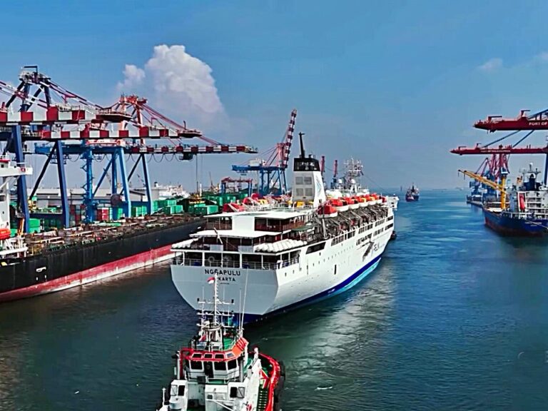 km nggapulu -- jadwal dan tiket kapal laut pelni