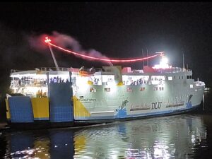 km dharma rucitra vii / sampit shipspotter